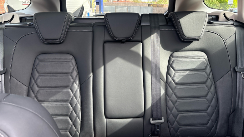 Ford Focus 1.0 EcoBoost Hybrid mHEV 155 Active X 5dr Auto Petrol Hatchback